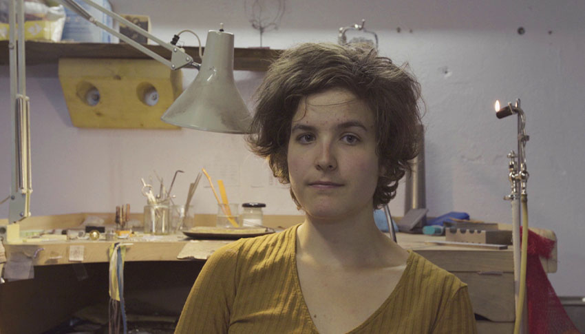 Interview de Lucile Dumolard, créatrice de bijoux sur la plateforme LILM