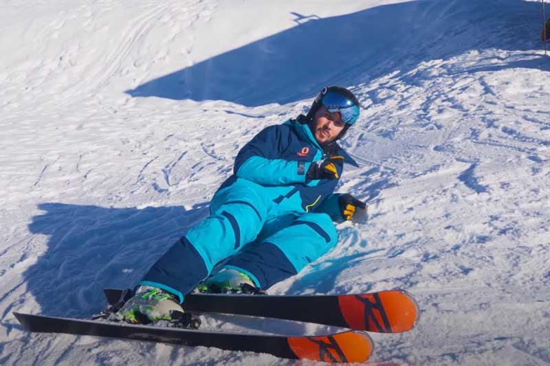 Vidéo tutoriel pour apprendre à se relever après une chute à ski